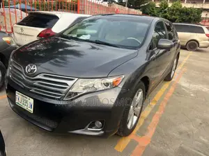 Toyota Venza 2010 Gray