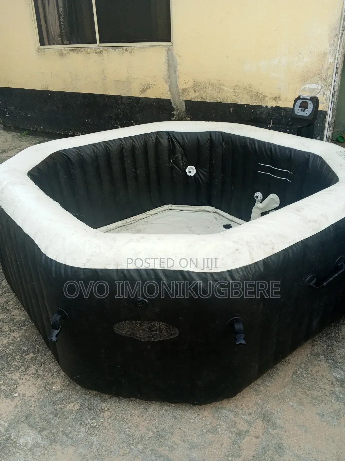 Intex Pool