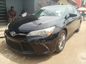 Toyota Camry 2016 Black