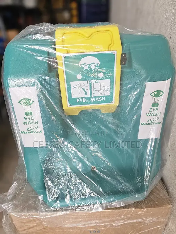 Vaultex Oss Portable Gravity Fed Eyewash, T150