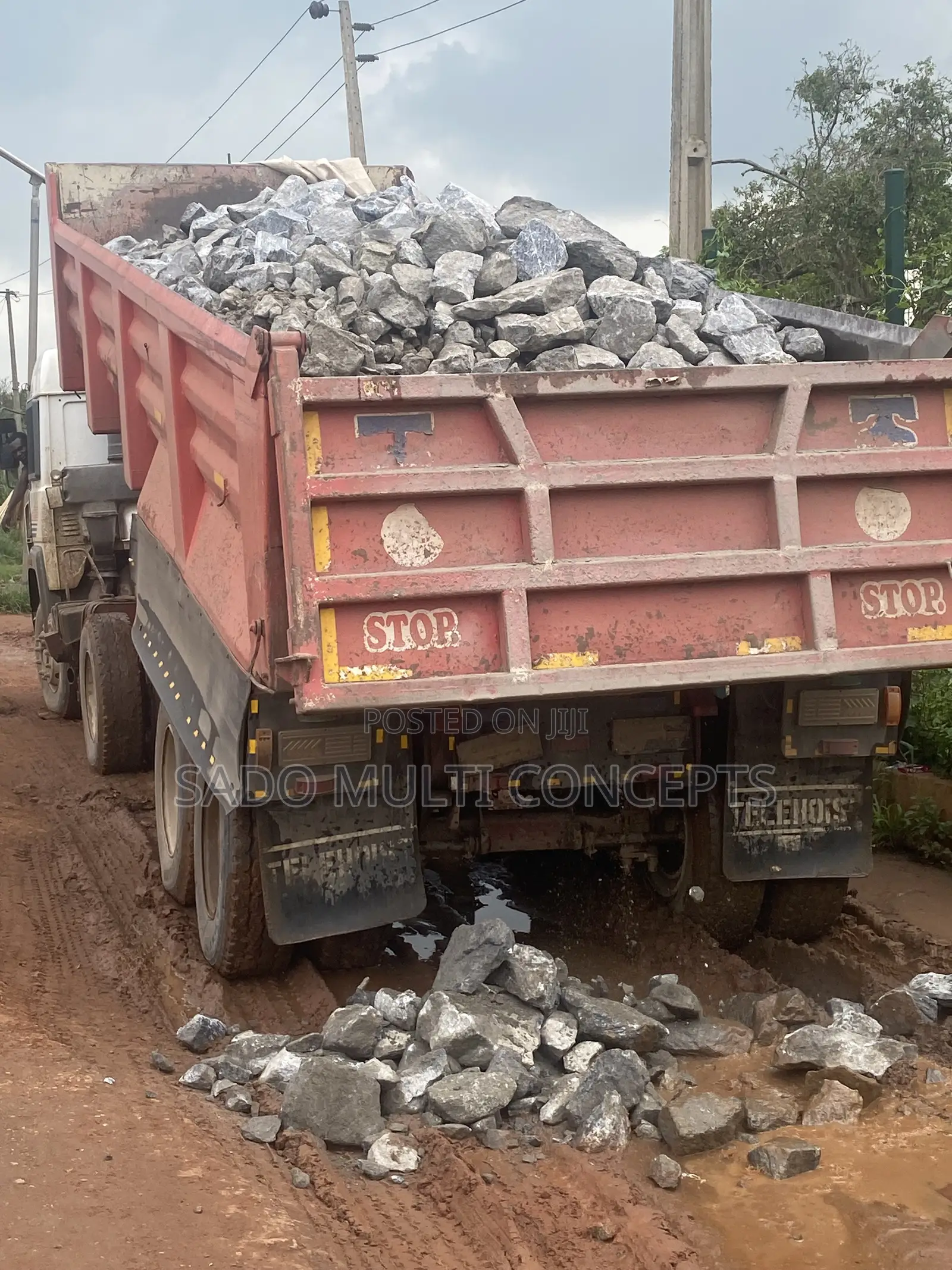 Granite,Filling Sand