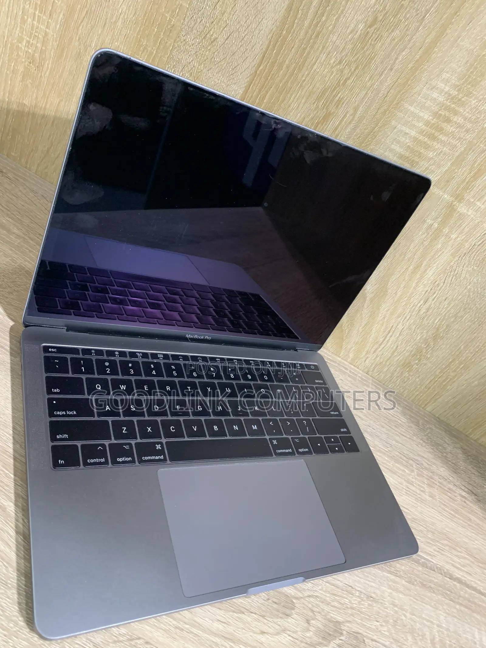 Laptop Apple MacBook Pro 2017 16GB Intel Core i5 SSD 256GB