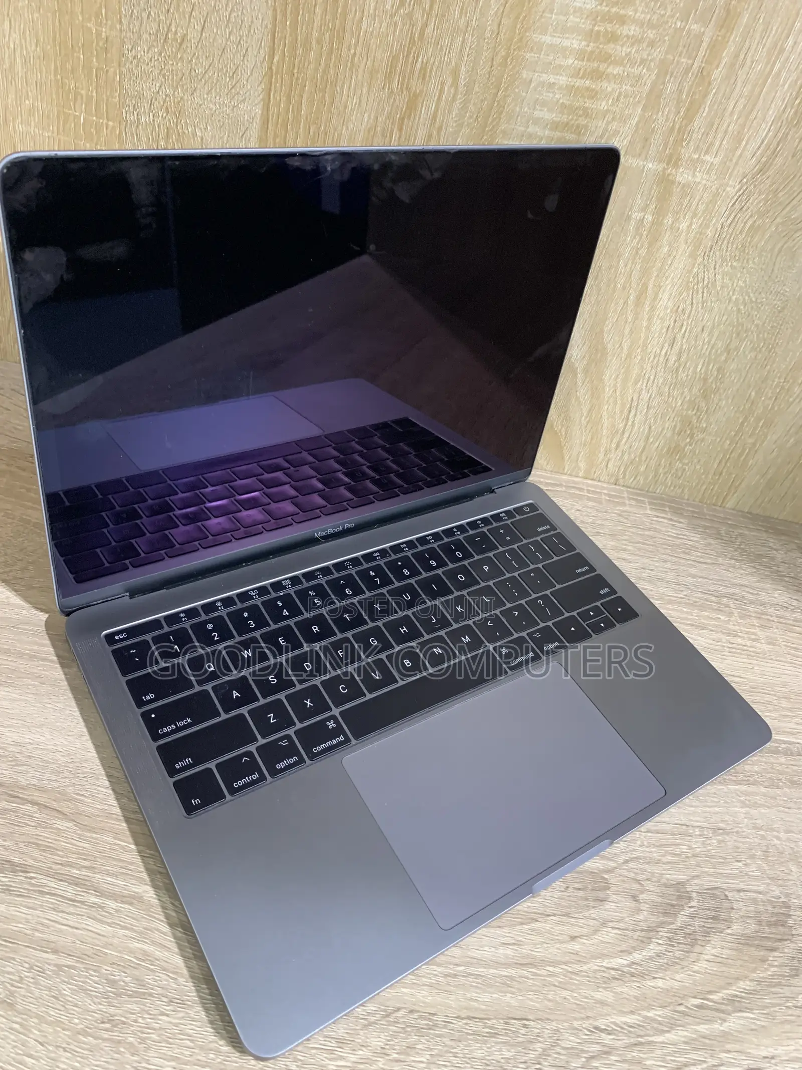 Laptop Apple MacBook Pro 2017 16GB Intel Core i5 SSD 256GB