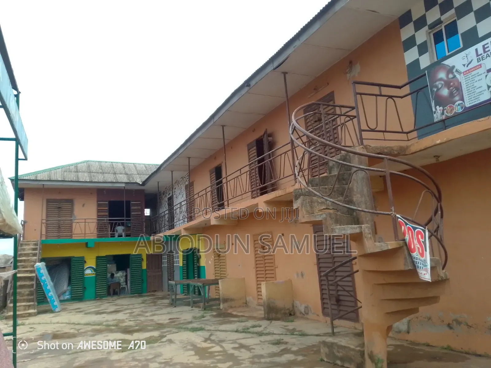 16 Shops Plaza for Sale