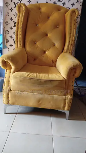 Fairly Used King's Chair