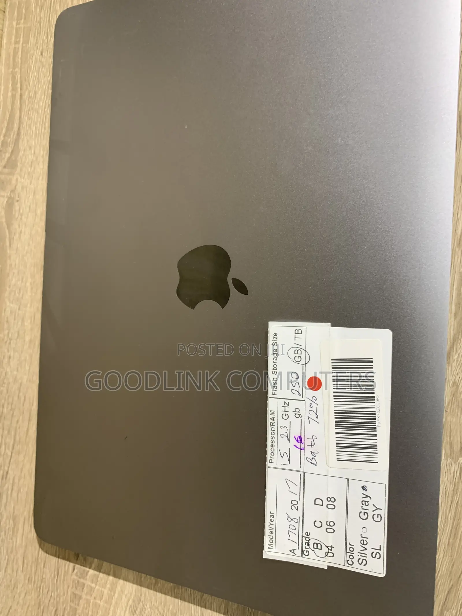 Laptop Apple MacBook Pro 2017 8GB Intel Core i5 SSD 256GB
