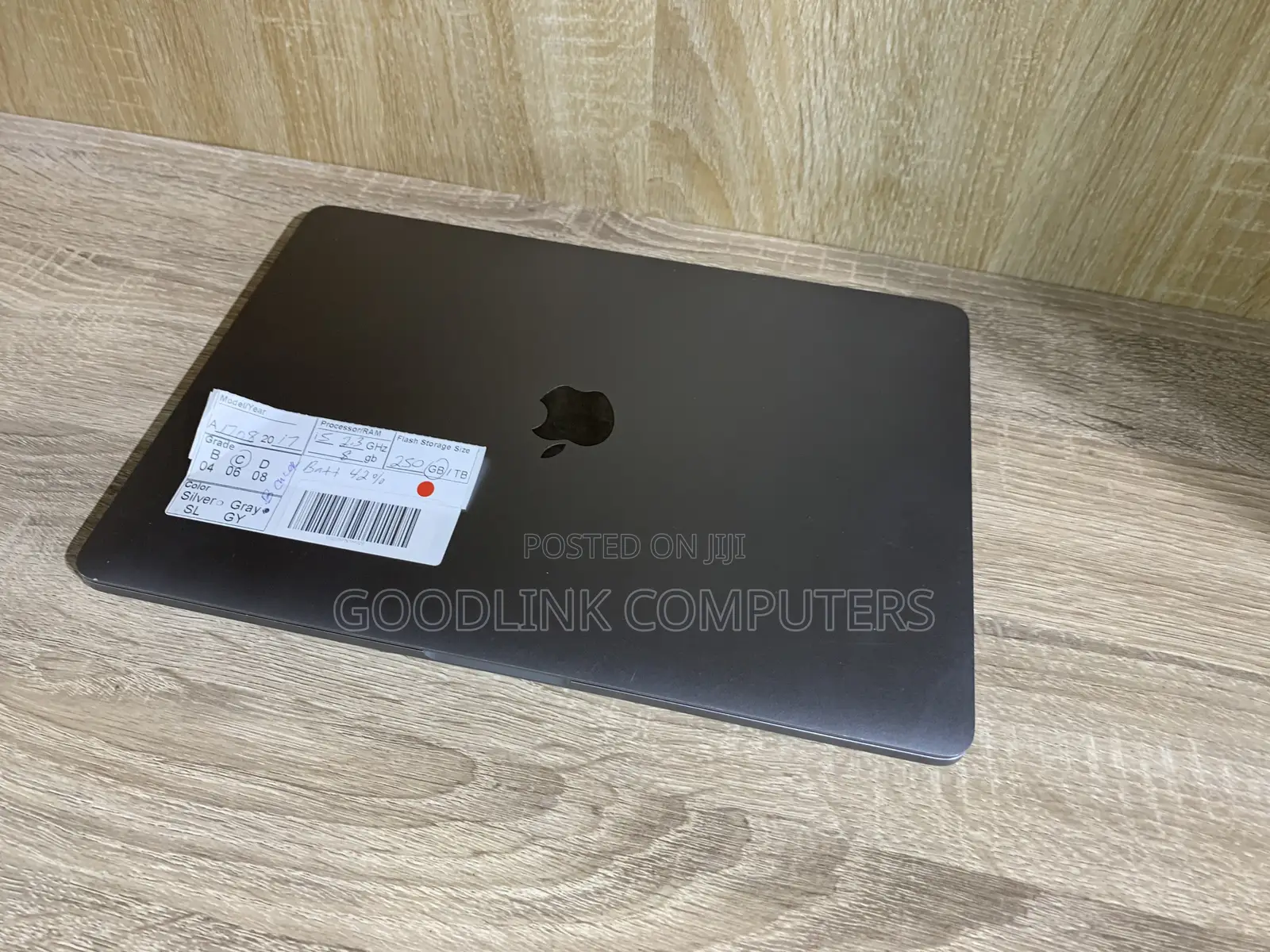 Laptop Apple MacBook Pro 2017 8GB Intel Core i5 SSD 256GB