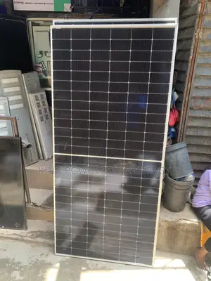 Fairly Used Jinko Bifacial 700w Solar Panels