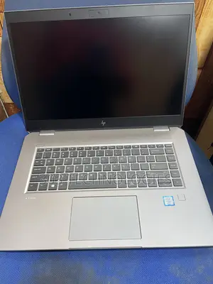 Laptop HP ZBook Studio G5 16GB Intel Core i7 SSD 512GB