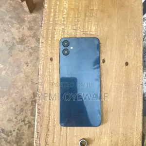 Samsung Galaxy A05 64 GB Blue