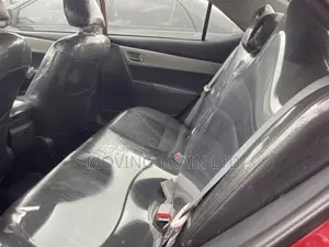 Toyota Corolla LE 4dr Sedan (1.8L 4cyl CVT) 2017 Red