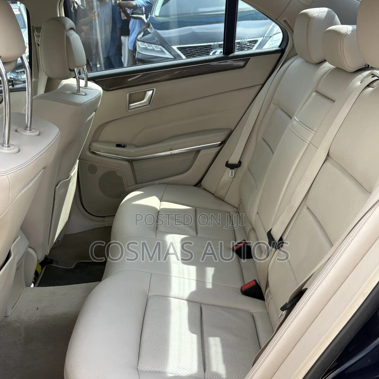Mercedes-Benz E350 2014 Blue