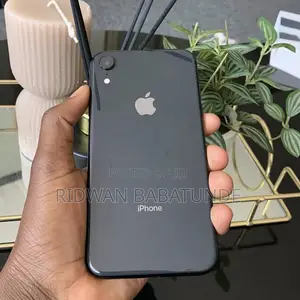 Apple iPhone XR 64 GB Black