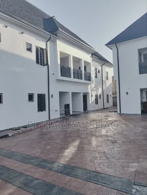 2bdrm Block of Flats in Nice City, Lugbe District for rent