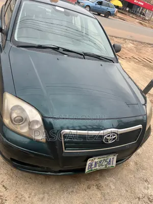 Toyota Avensis 2007 Green