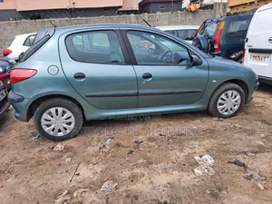 Peugeot 206 CC Automatic 2003 Green