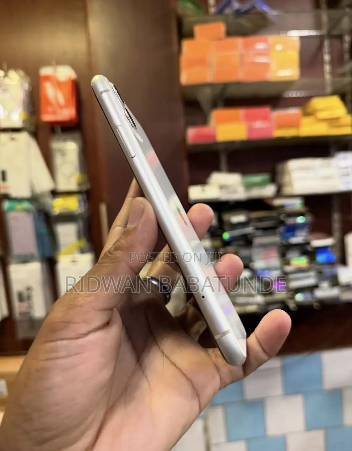 Apple iPhone 11 64 GB Silver