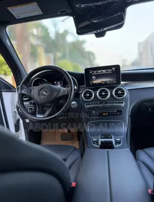 Mercedes-Benz GLC-Class 2019 White