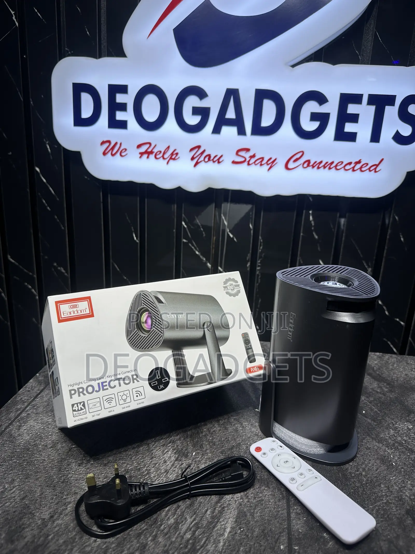 Earldom Pjo4 Projector