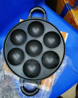 Cup Cake Pan With Glass Cover