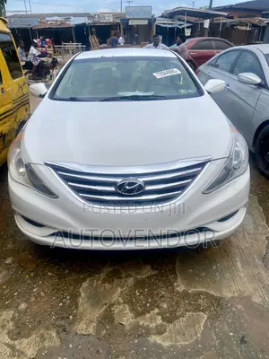 Hyundai Sonata 2012 White