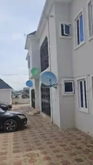 2bdrm Block of Flats in Sabon Lugbe for rent