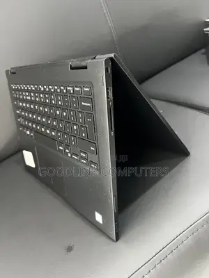 Laptop Dell Latitude 3390 8GB Intel Core i5 SSD 256GB