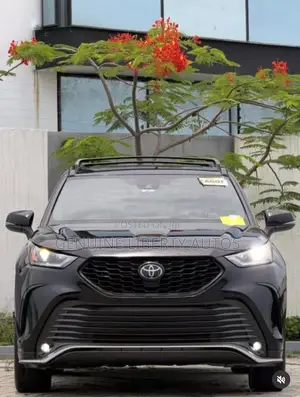 Toyota Highlander XSE AWD 2024 Black