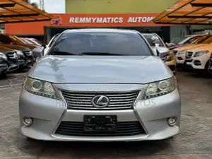 Lexus ES 350 FWD 2014 Silver