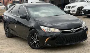 Toyota Camry SE 4dr Sedan (2.5L 4cyl 6A) 2016 Black
