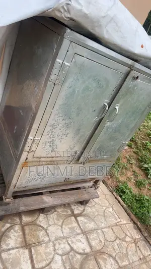 Industrious Oven