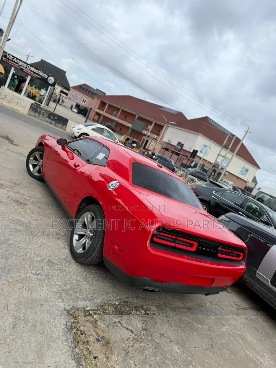 Dodge Challenger 2017 Red