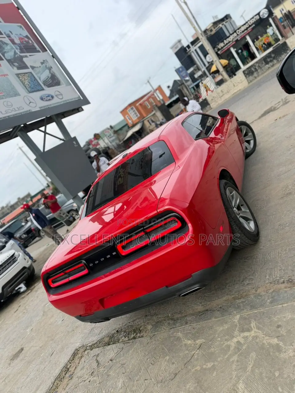 Dodge Challenger 2017 Red