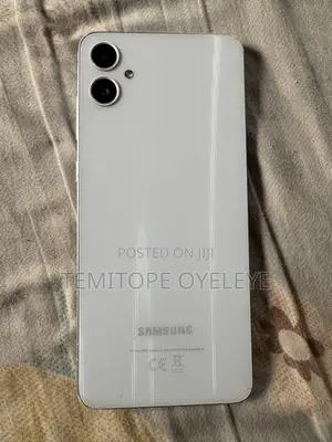 Samsung Galaxy A05 64 GB Silver
