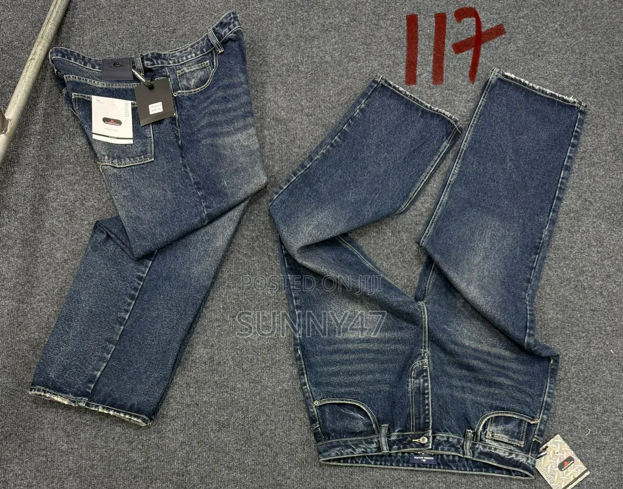 Stock Jeans