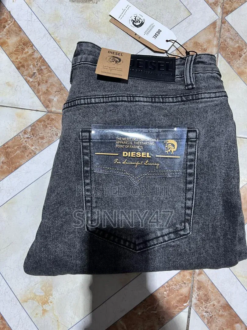 Stock Jeans