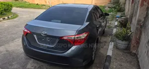 Toyota Corolla LE Eco 4dr Sedan (1.8L 4cyl CVT) 2015 Gray