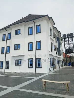 Furnished 2bdrm Block of Flats in Off Lekki-Epe Expressway for rent