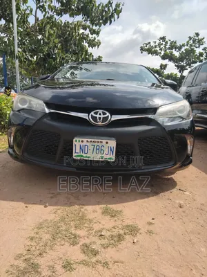 Toyota Camry 2017 Black