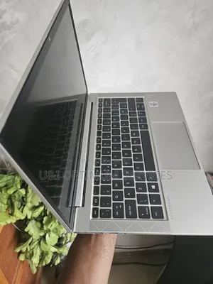 Laptop HP EliteBook 830 G7 8GB Intel Core i5 SSD 256GB