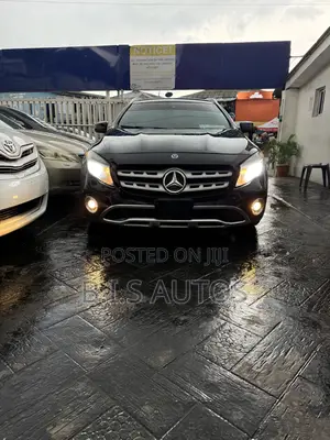 Mercedes-Benz GLA 250 2018 Black
