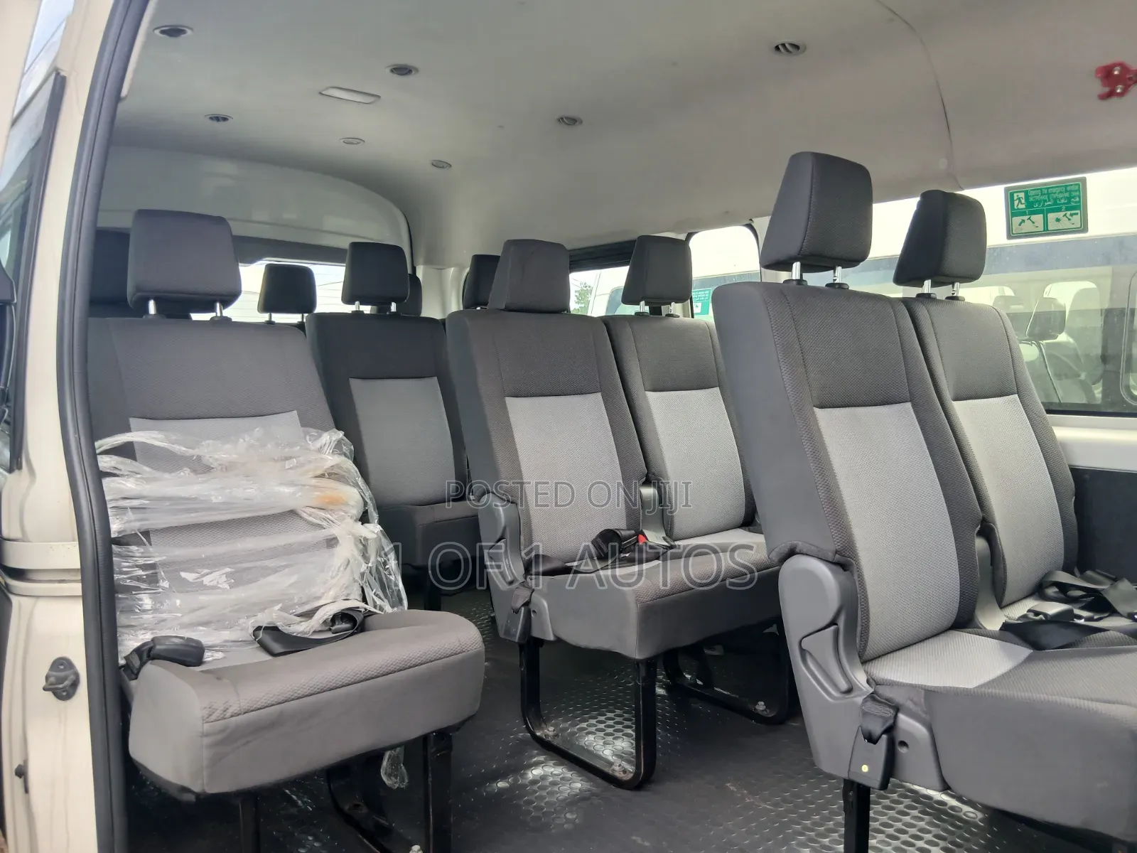 Toyota HiAce 2021 White
