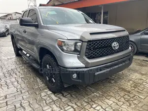 Toyota Tundra Limited 2021 Beige
