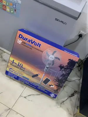 Cool Your Entire Room With Duravolt 18" 9-Speed Rechargeable Fan