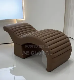 Saloon/Spa Bed