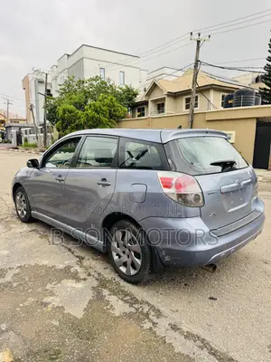 Toyota Matrix XR Hatchback AWD (1.8L 4cyl 4A) 2006 Blue