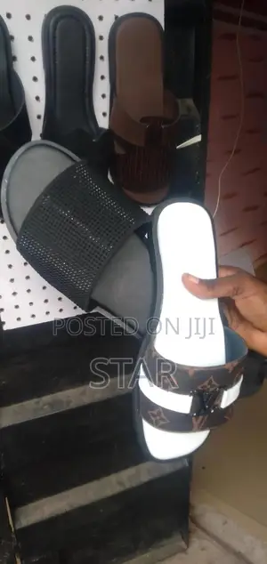 Classic Foreign Original Italian Shoes $ Slippers Sandals