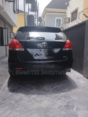 Toyota Venza 2010 Black