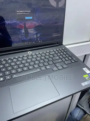 Laptop Lenovo Legion Pro 7 64GB Intel Core Ultra 9 SSD 2T