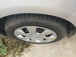 Toyota Corolla 2012 Silver